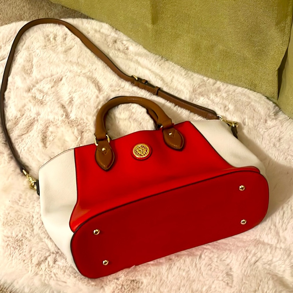 Brand New Anne Klein Red and White Purse - Picture 8 of 8